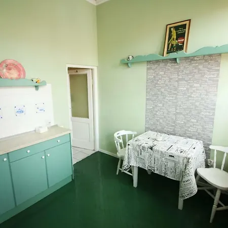 Republicii's Vintage Апартаменти *